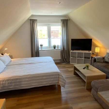 Ferienwohnung Ausguck Jever Zewnętrze zdjęcie
